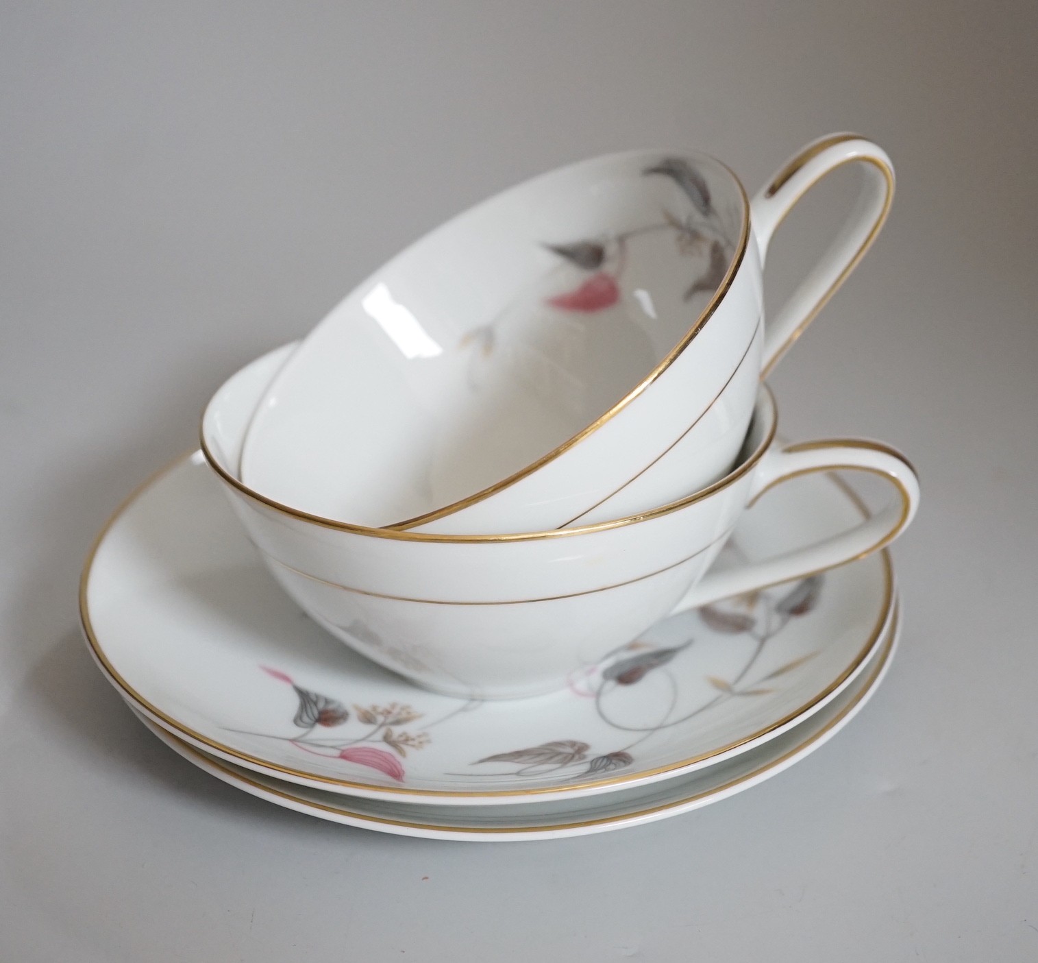 An extensive Noritake Arden pattern dinner and tea service, No. 5063